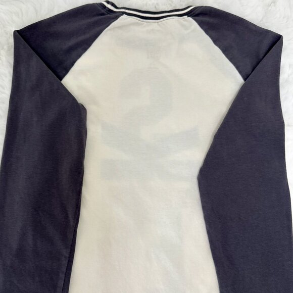 Gymboree boys’ long-sleeve raglan shirt featuring a fun and colorful “SKATE” - Picture 6 of 8